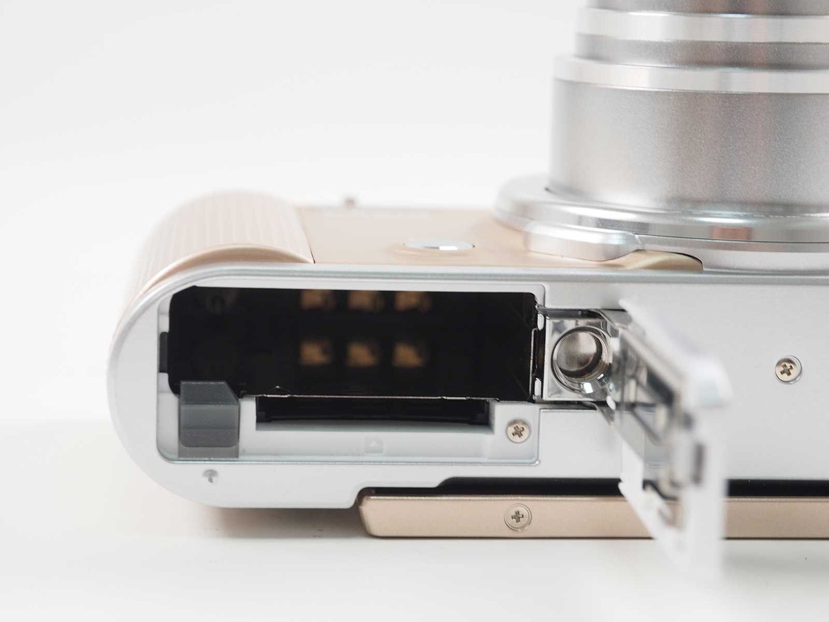 Near Mint] Casio HIGH SPEED EXILIM EX-ZR1800 GOLD 16.1 MP Digital