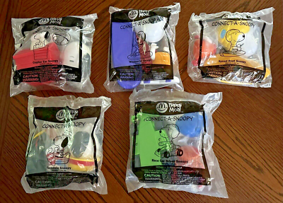 McDonalds Vintage Toys 2004 Peanuts 