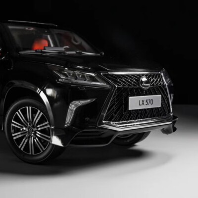 LCD 1:18 Scale Lexus LX570 SUV 2020 Diecast Car Model Collection