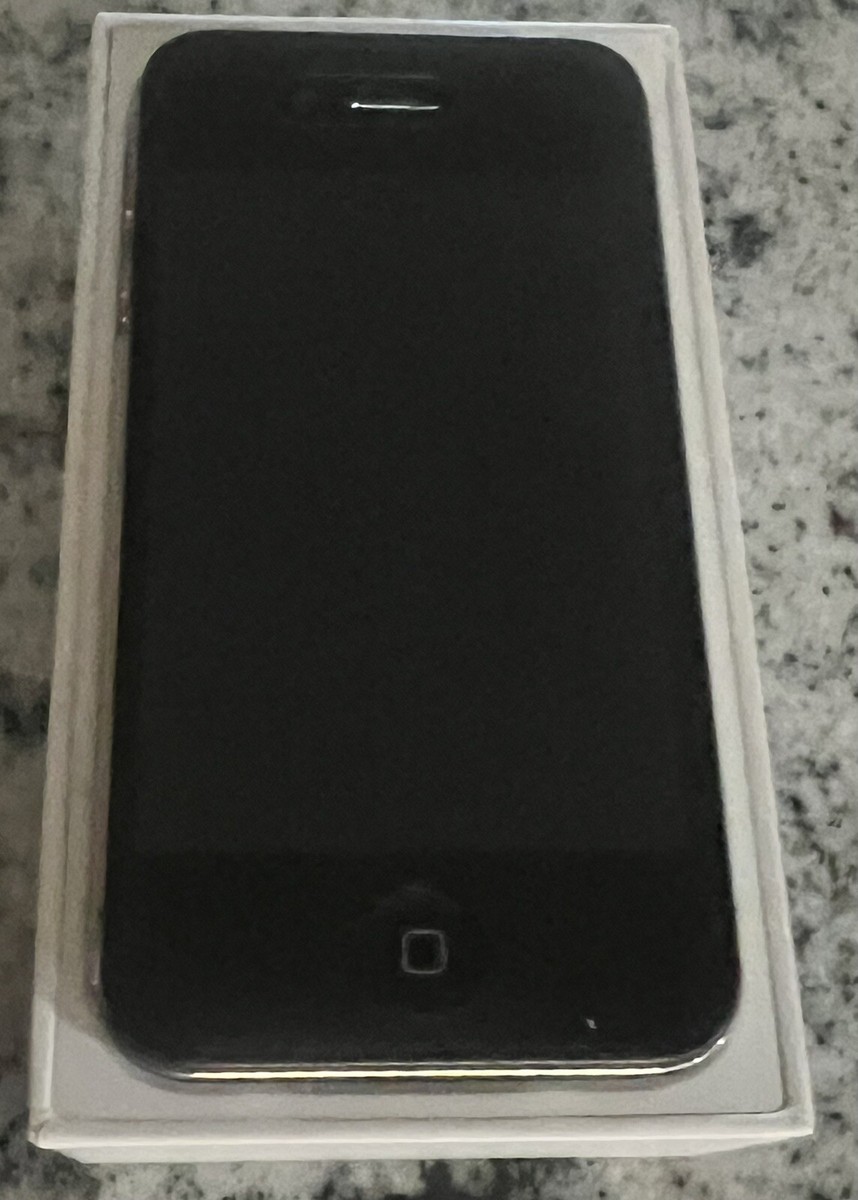 COLLECTOR APPLE iPhone 4 - 16gb*BLACK - MC676LL/A *W/ORIGINAL BOX