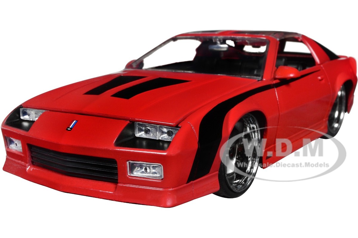 1985 CHEVROLET CAMARO RED 