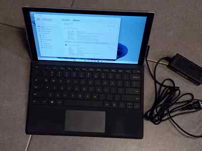Microsoft Surface Pro 4, with detachable keyboard Intel i5, 4GB