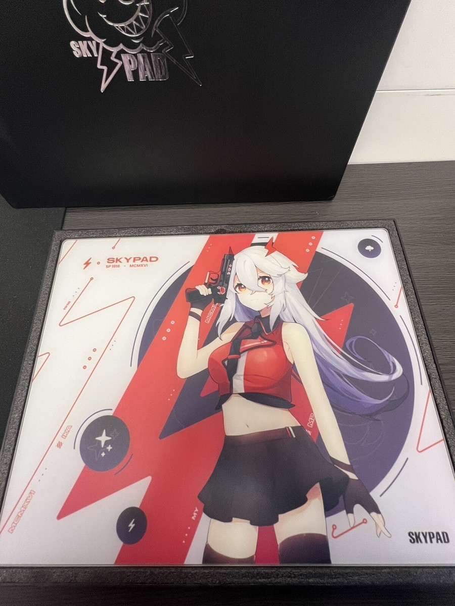 WALLHACK SKYPAD 3.0 XL SORA LIMITED EDITION GLASS MOUSEPAD. BRAND