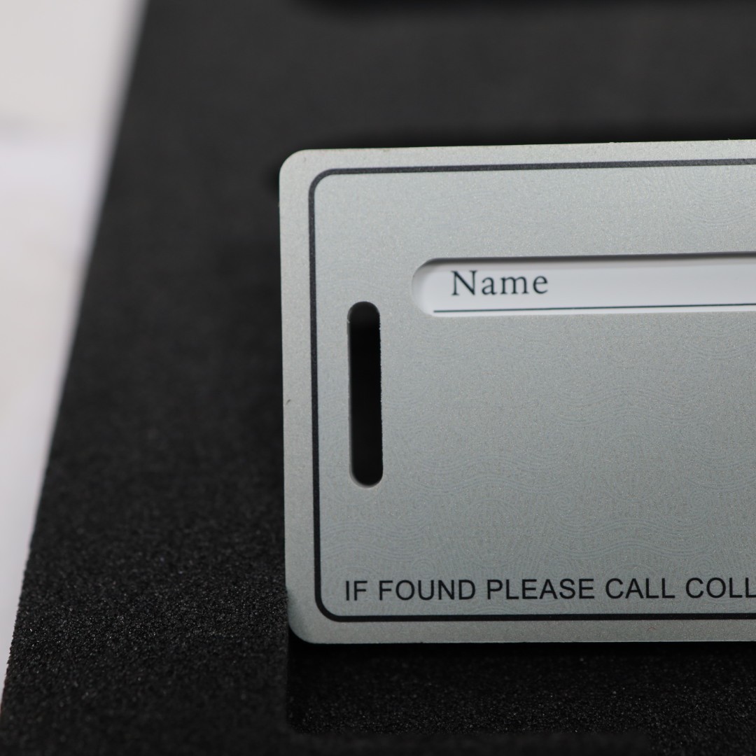 New American Express Platinum card holders limited Luggage Name