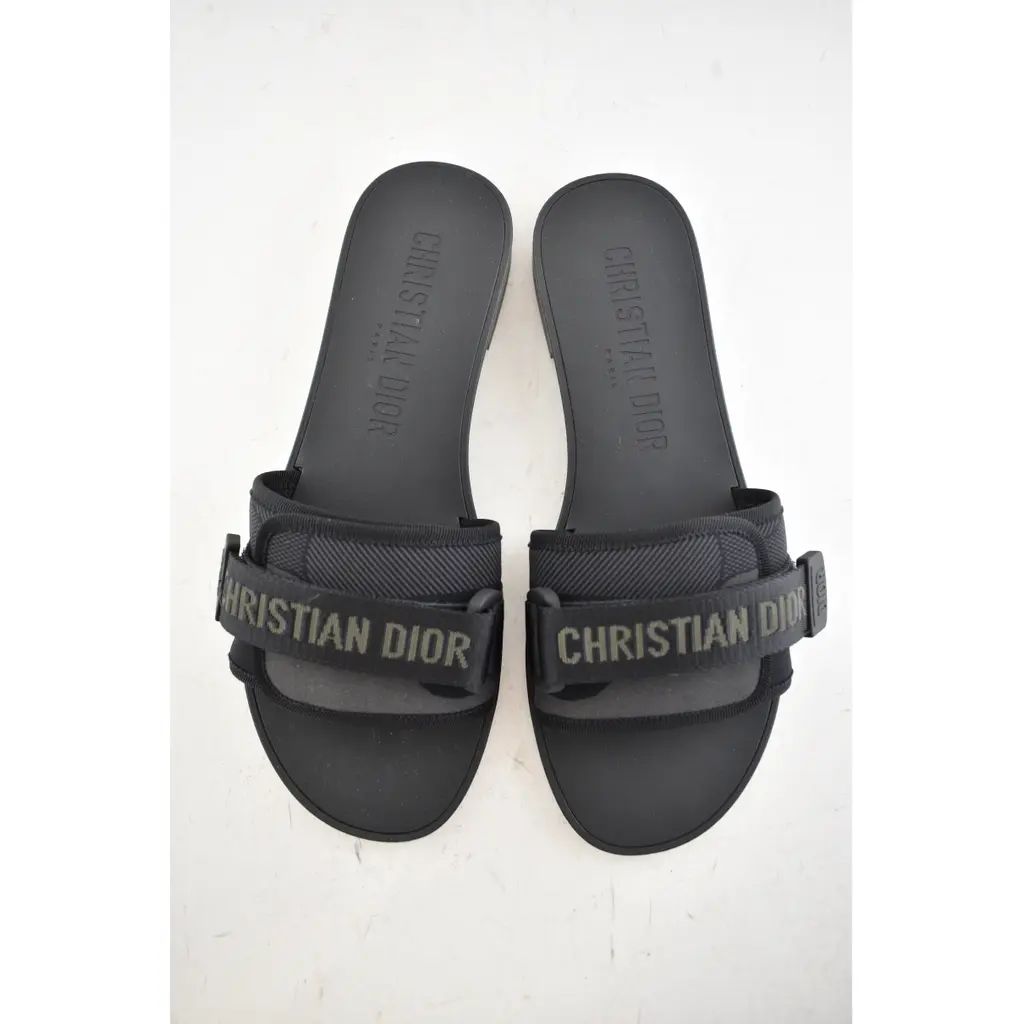 Christian Dior Dio(r)evolution Dway Black Rubber Logo Slide Mule