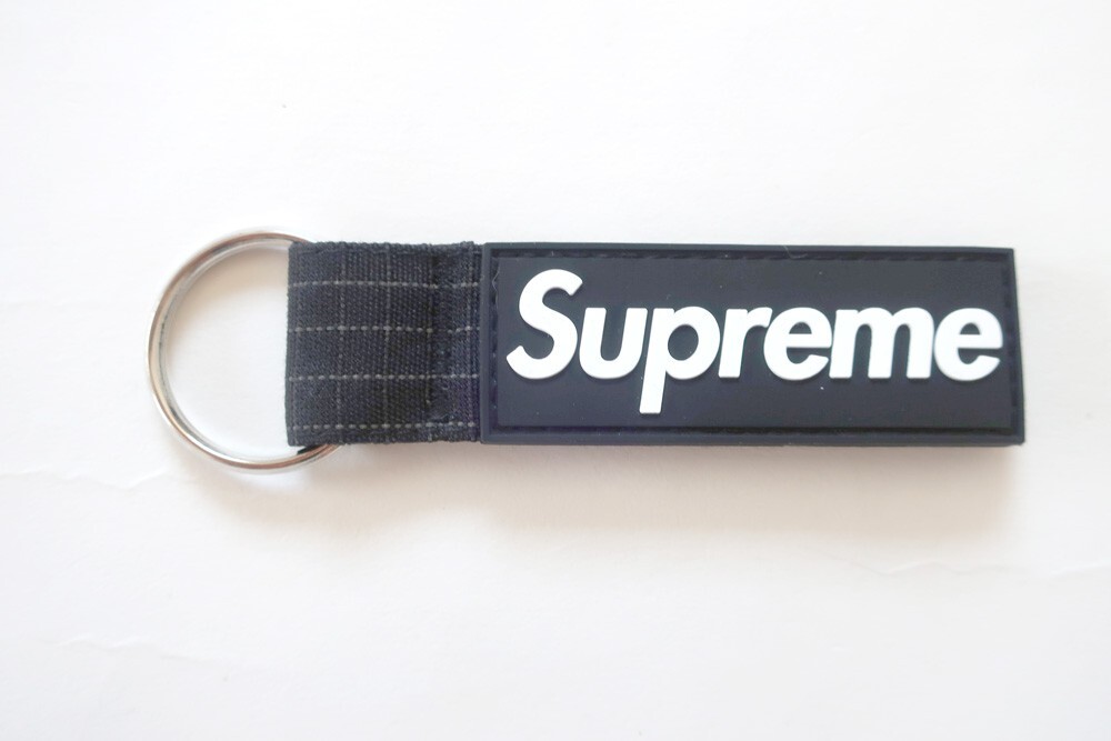 Supreme Ripstop Keychain Black 2024 | eBay