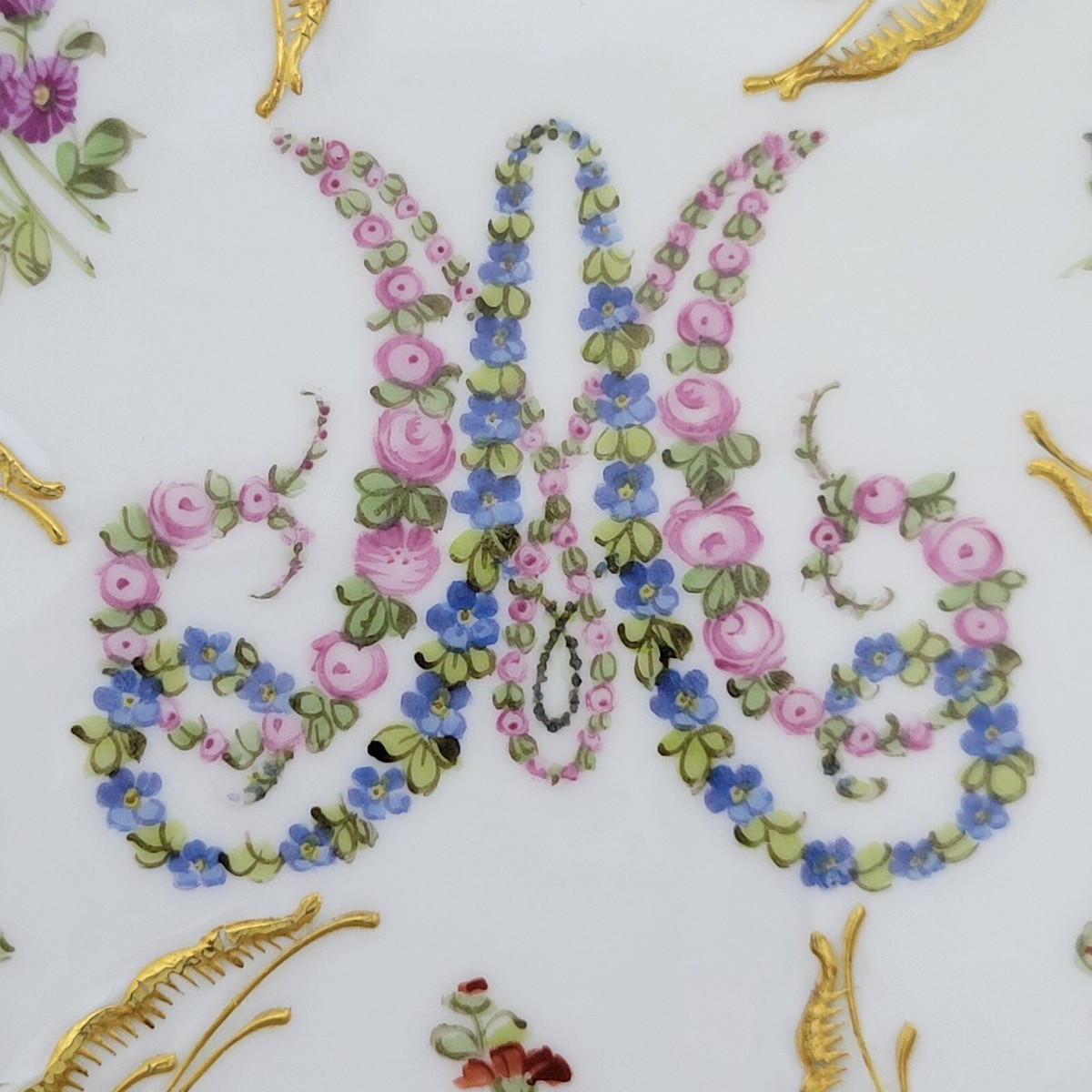 Antique Andre Marie LeBouf Marie Antoinette Porcelain 10.25