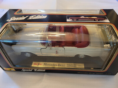 1966 Mercedes Benz 280SE 1:18 Scale Die Cast Maisto Special