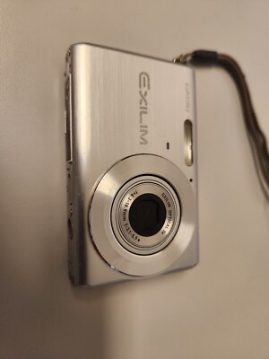 Casio Exilim EX-Z60 Digital Camera Silver - FOR PARTS/REPAIR