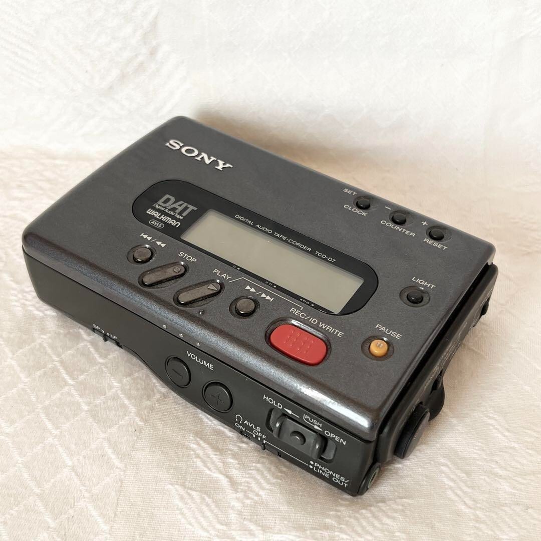 SONY TCD-D7 DAT WALKMAN Portable Player Junk | eBay