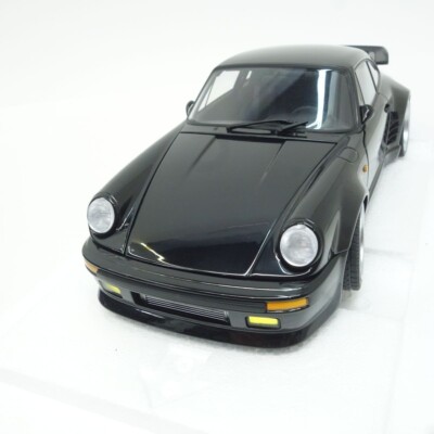 1/18 AUTOart Porsche 911 930 Turbo Wangan Midnight Blackbird w