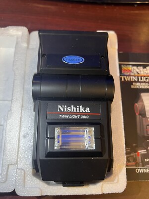 Nishika Twin Light 3010 Shoe Mount Flash ('for 3D Camera') for
