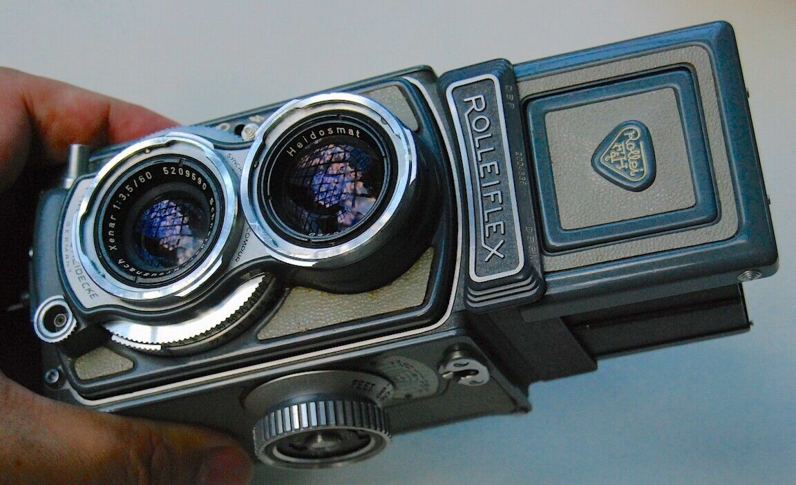 vintage Rollei Rolleiflex Baby 4x4 TLR camera + Schneider lens