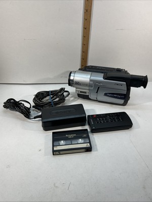 Sony Handycam DCR-TRV130 Digital 8 Super Night Shot Steady Shot