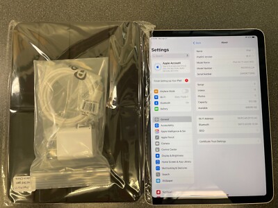 iPad Air 11-inch with M2 chip M2 512GB Wi-Fi - Starlight - Bundle