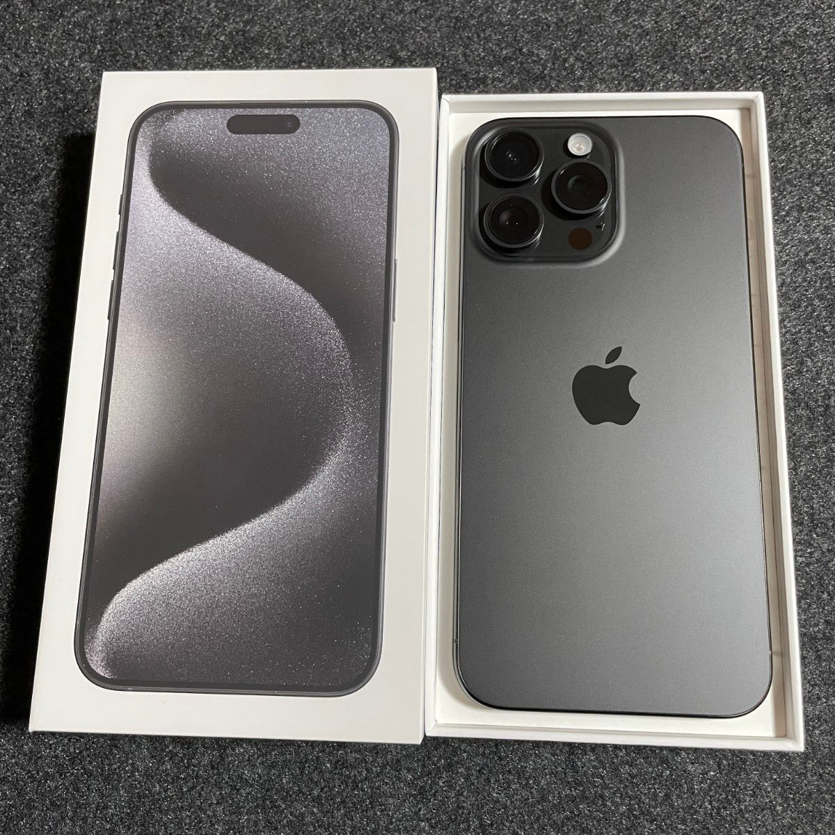 Apple iPhone 15 ProMax 256GB UNLOCKED Black Titanium Dual SIM Free