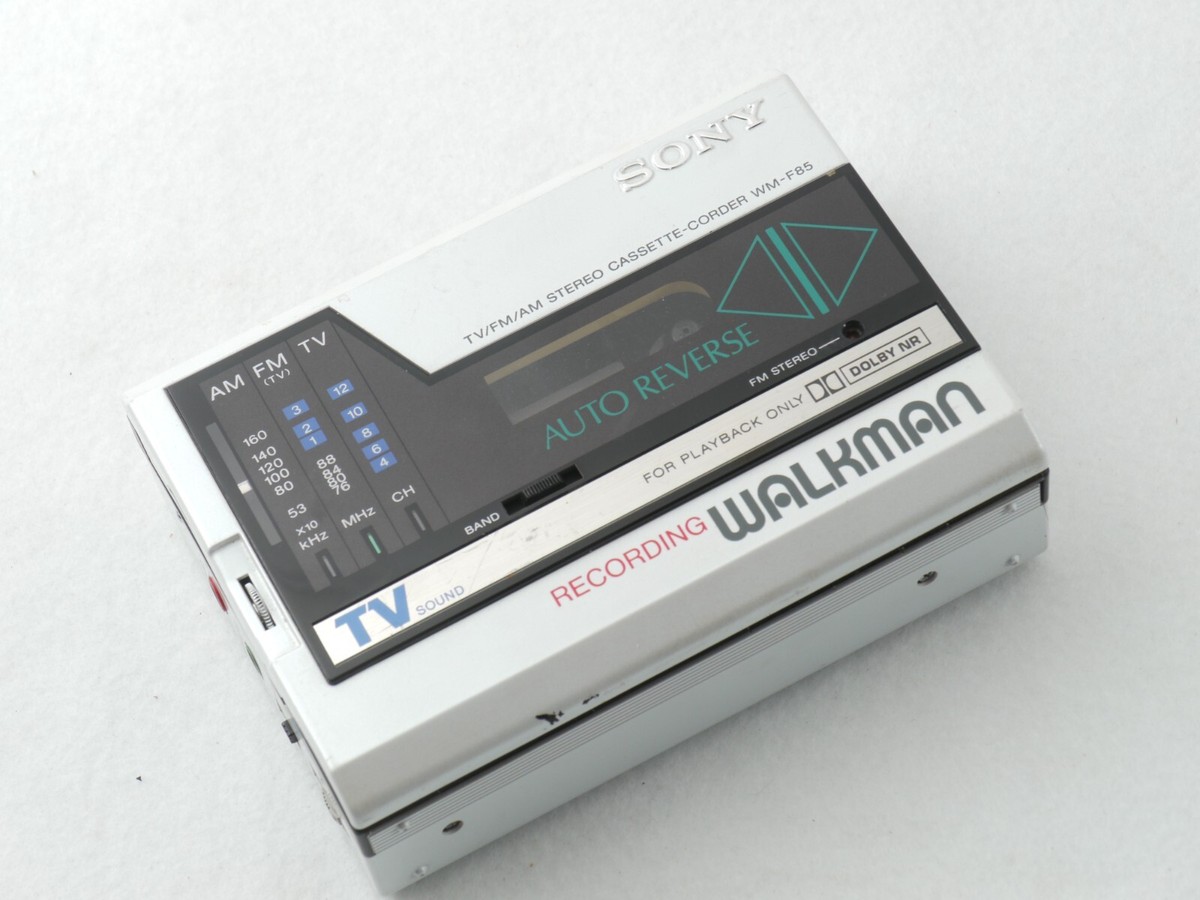 SONY Walkman WM-F85 TV/FM/AM Stereo Cassette-Corder 1985 w