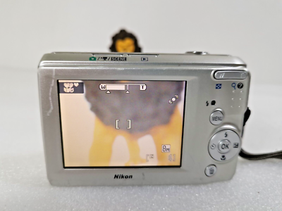Nikon COOLPIX L19 8.0MP Digital Camera Silver | eBay