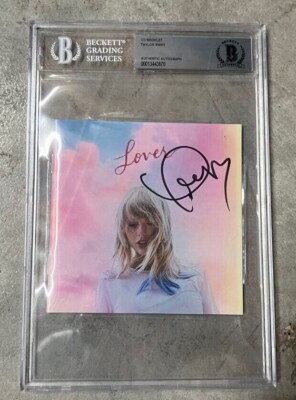 Taylor Swift Signed Autographed Lover Booklet Beckett BAS Slabbed