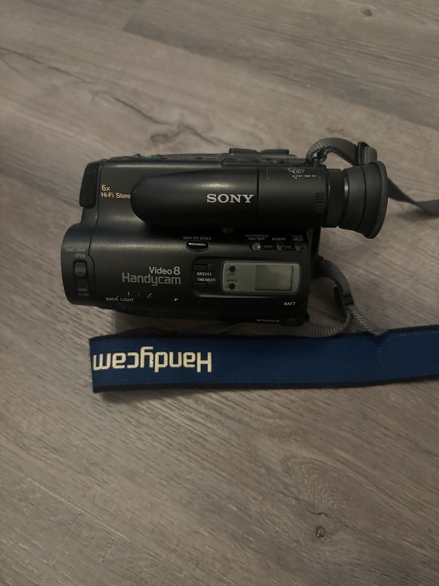 Sony Handyman CCD-TR51 VHS Camcorder - Black 27242414426| eBay