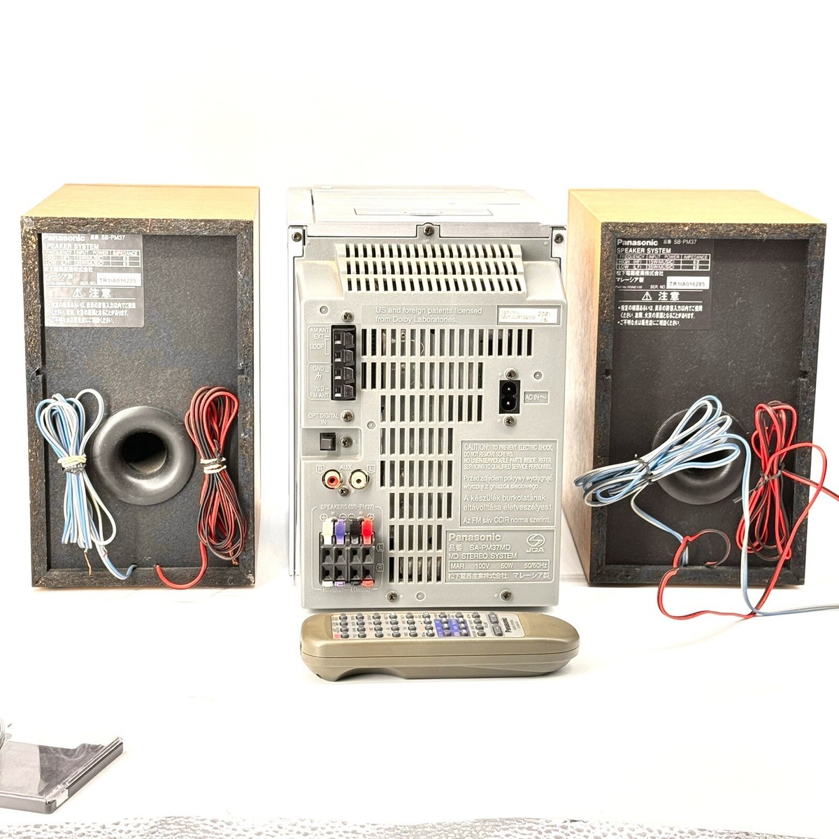 Panasonic SC-PM37MD Junk CD/MD AM/FM Stereo System with Speakers