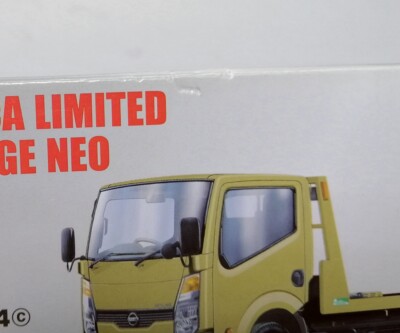 TOMICA Limited Vintage LV-N144c NISSAN ATLAS F24 SAFETY LOADER 1