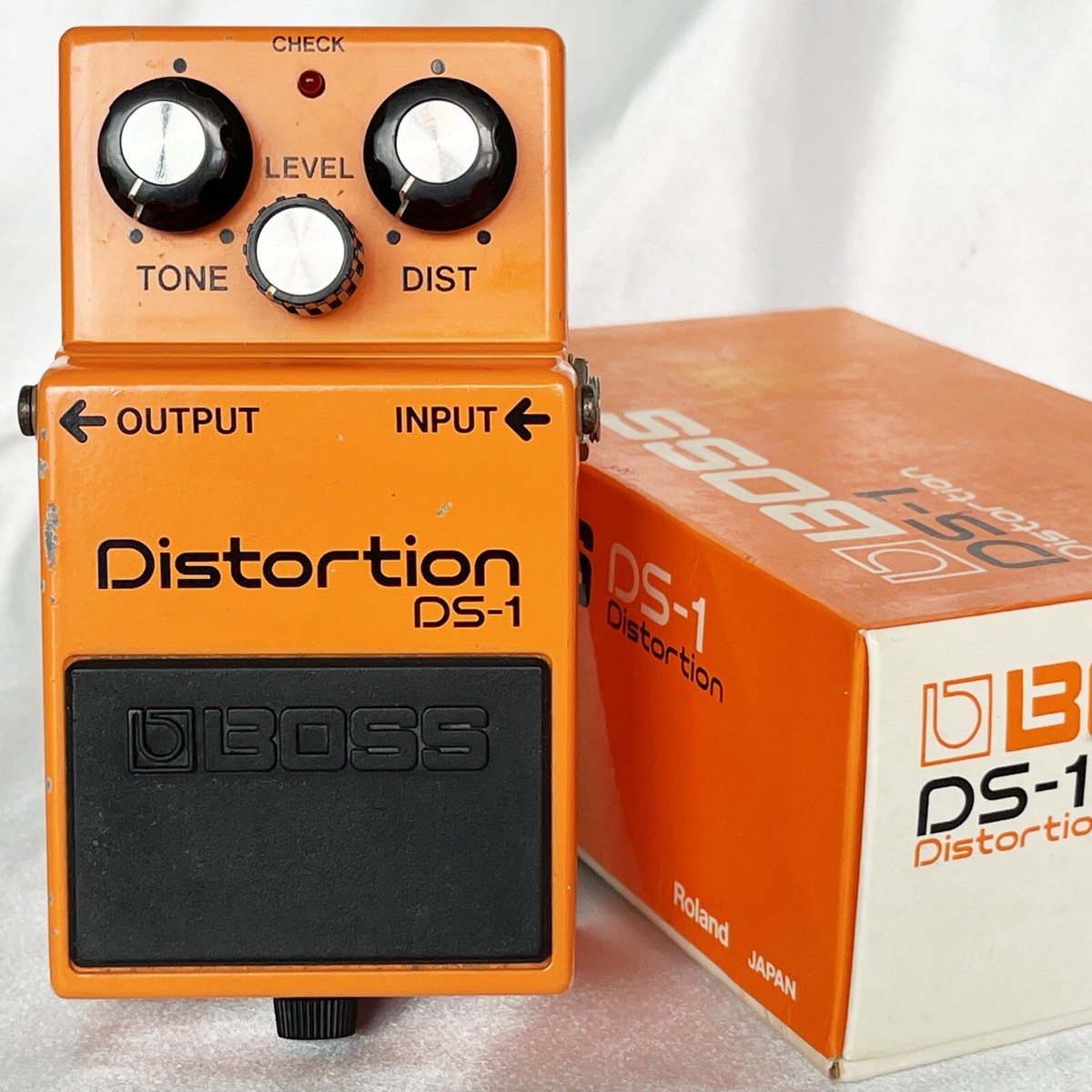 BOSS DS-1 Distortion 1985 W/Box Vintage Guitar Pedal Made in Japan