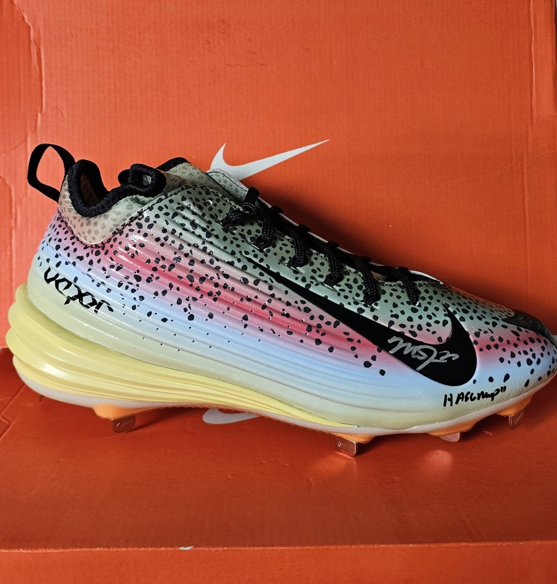 SUPER RARE *** MIKE TROUT ANGELS SIGNED RAINBOW LUNAR VAPOR NIKE