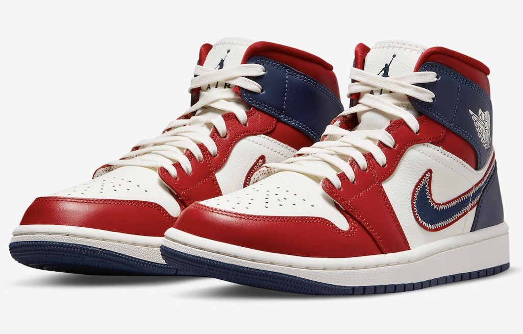 Nike Air Jordan 1 Mid SE Team USA Size 12 Women / Men's 10.5 Red