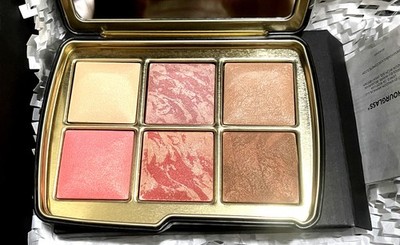 Hourglass Ambient Lighting Edit Unlocked Palette - Horse Palette
