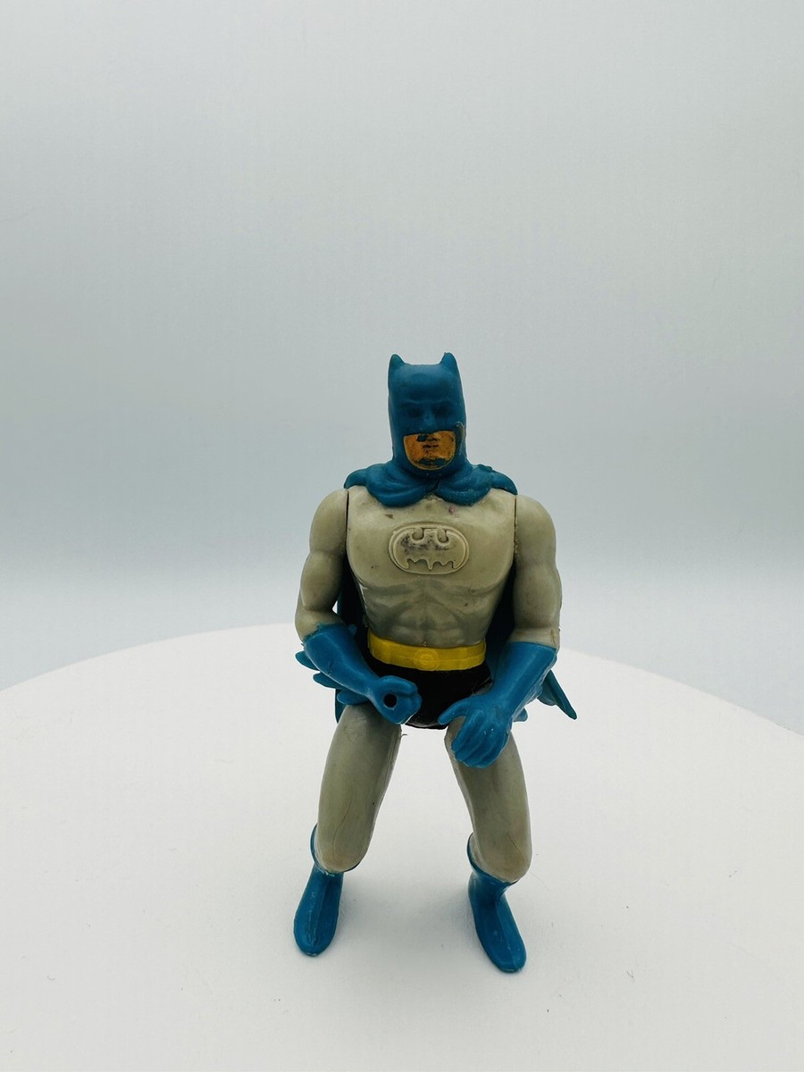 VINTAGE 1975 MEGO POCKET SUPER HEROES FIGURE - Batman- BENT Knee