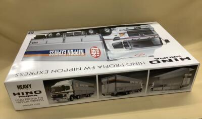 Aoshima Hino Profia FW Nippon Express Truck Model Kit 1/24 Scale