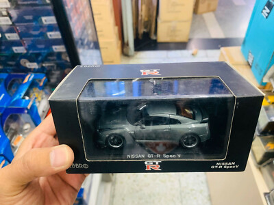 Ebbro 1/43 Scale DieCast Model Car Nissan GT-R Spec V Silver New