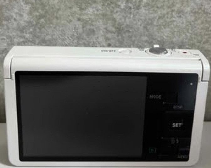 Casio Exilim EX-ZR50 ZR50 16.1 MP digital camera 10x zoom lens