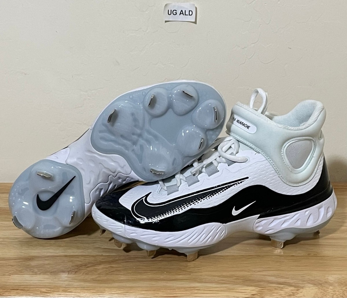 大*生様 NIKE ALPHA HUARACHE 7 ELITE スパイク Nike Alpha Huarache 7