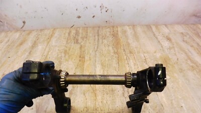 1985 Kawasaki ZX900 Ninja K238-1) triple tree steering stem clamp