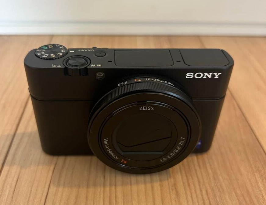 N-MINT in Box] Sony DSC-RX100 M3 20.1 MP CyberShot Digital Camera