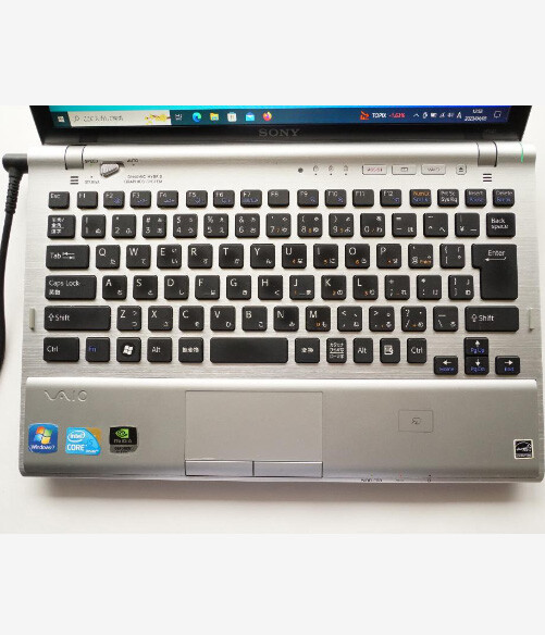 SONY VAIO Z VPCZ13ADZ Core i5-560M/4GB（2GB×2）/Win 10 Pro/GeForce