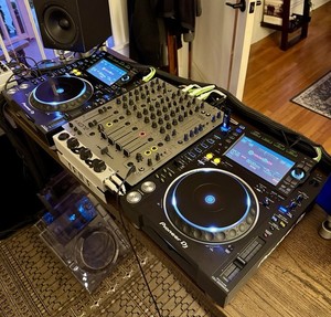 Pioneer CDJ-100S 2台セット Pioneer CDJ-100S 2台セット Pioneer CDJ