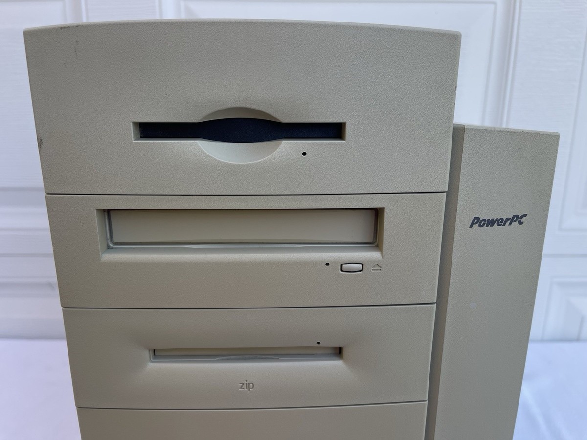 Vintage Apple Power Macintosh 9600/200 Workstation Computer M5433