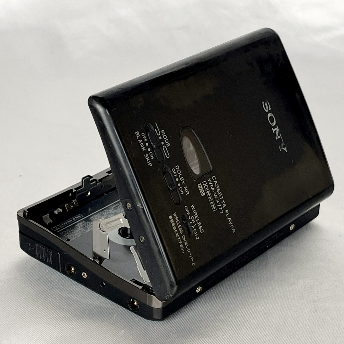 SONY WM-WX777 1994 Black Walkman Vintage Cassette Player Made in