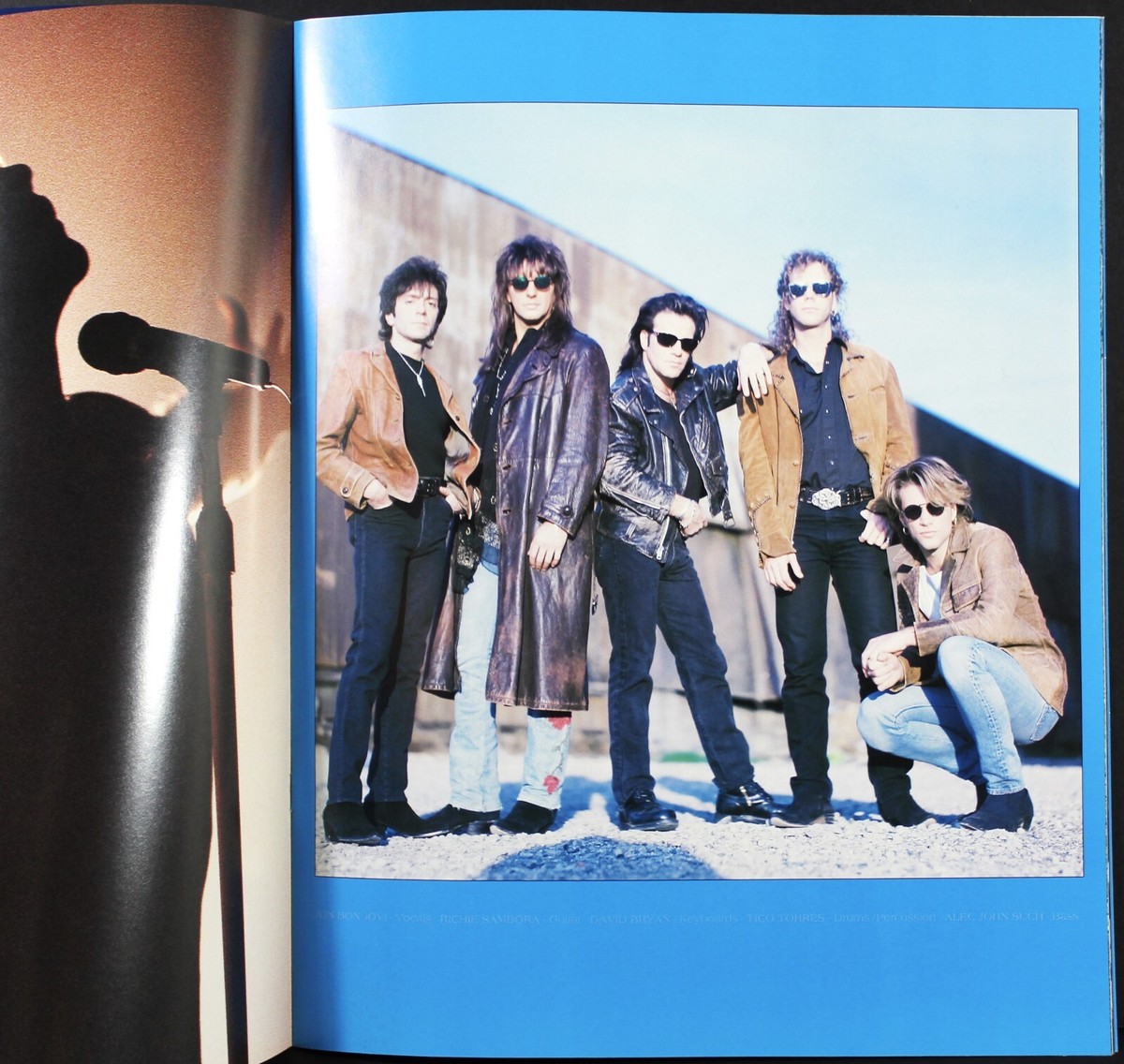 BON JOVI パンフレット 3冊 BON JOVI パンフレット 3冊の通販はau PAY