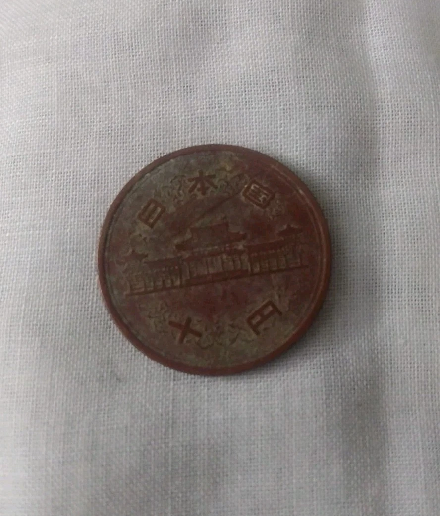 専用 硬貨2枚➕中国銀貨1998年伝統吉祥物-万象更新カラー銀貨本物 説明