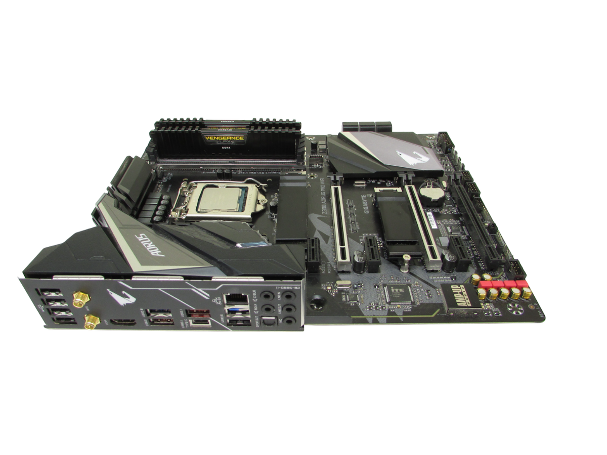 GIGABYTE Z390 AORUS Pro Intel LGA1151 ATX DDR4 Motherboard W/ i7