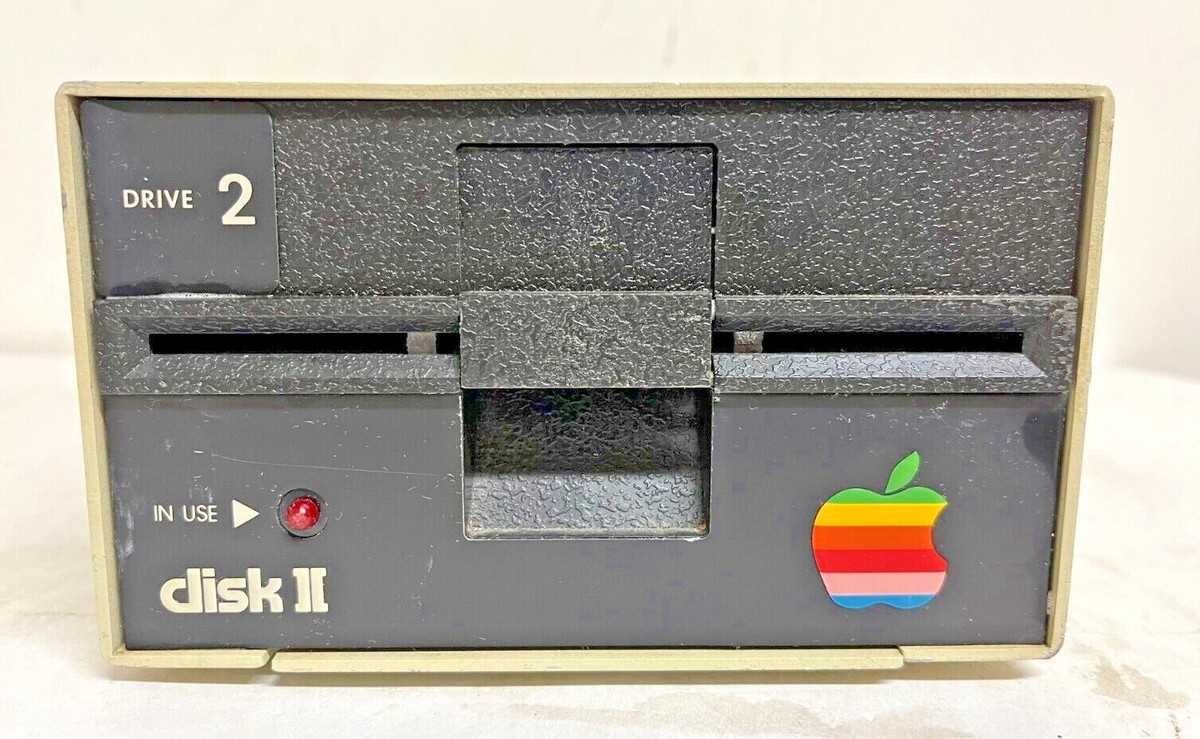 Apple II Floppy Disk Drive 2 A2M0003 + Apple II Disk II Interface