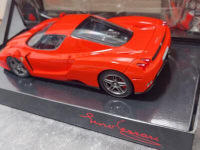 BBR ENZO Ferrari 1/18 KYOSHO FERRARI RED | eBay