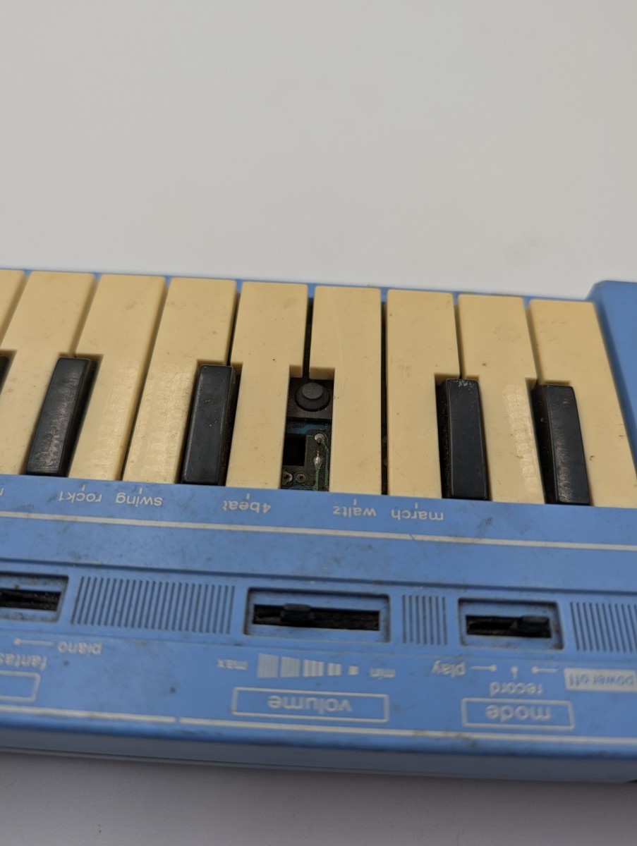 Vintage Casio PT-1 Rare Color Keyboard Mini Synthesizer Baby Blue