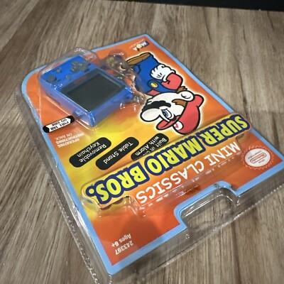 Nintendo Mini Classics Super Mario Bros. (2000) Blue Keychain (LCD