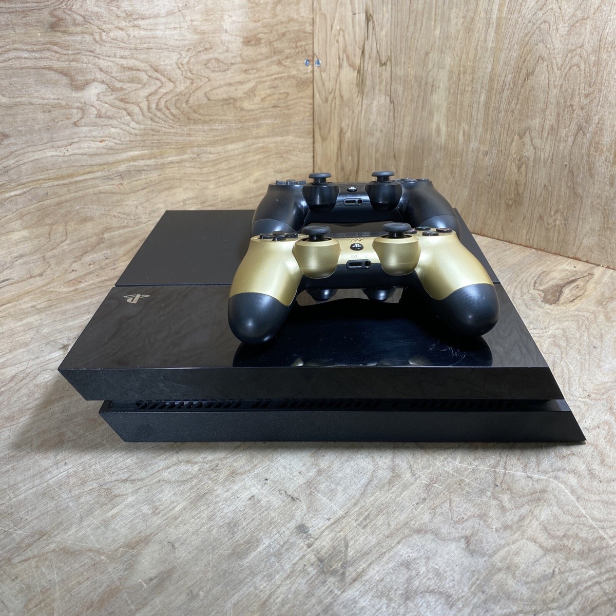 Sony PlayStation 4 Console 500GB - CUH-1006A - w/ 2 Controllers | eBay