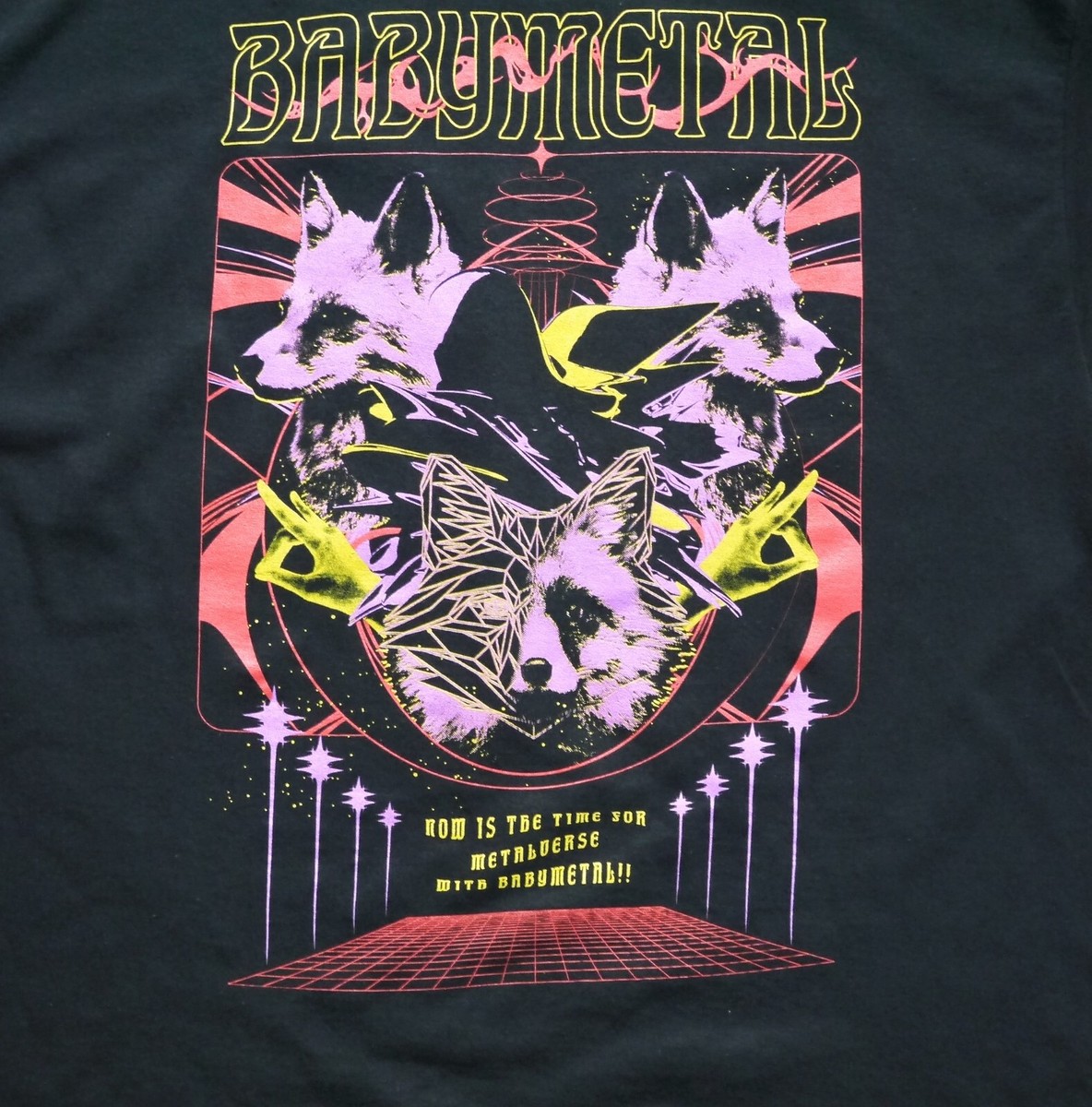 BABYMETAL T-Shirt SIZE 2XL COLORFUL FOXES T BABYMETAL WORLD TOUR